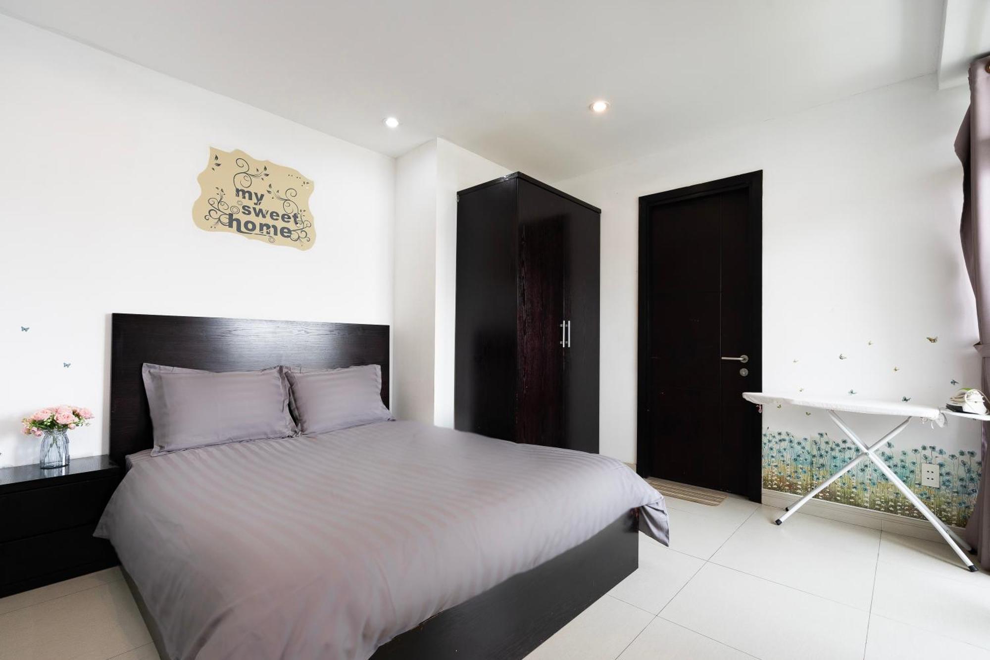 Big Next To Bui Vien , Ben Thanh Market Apartment