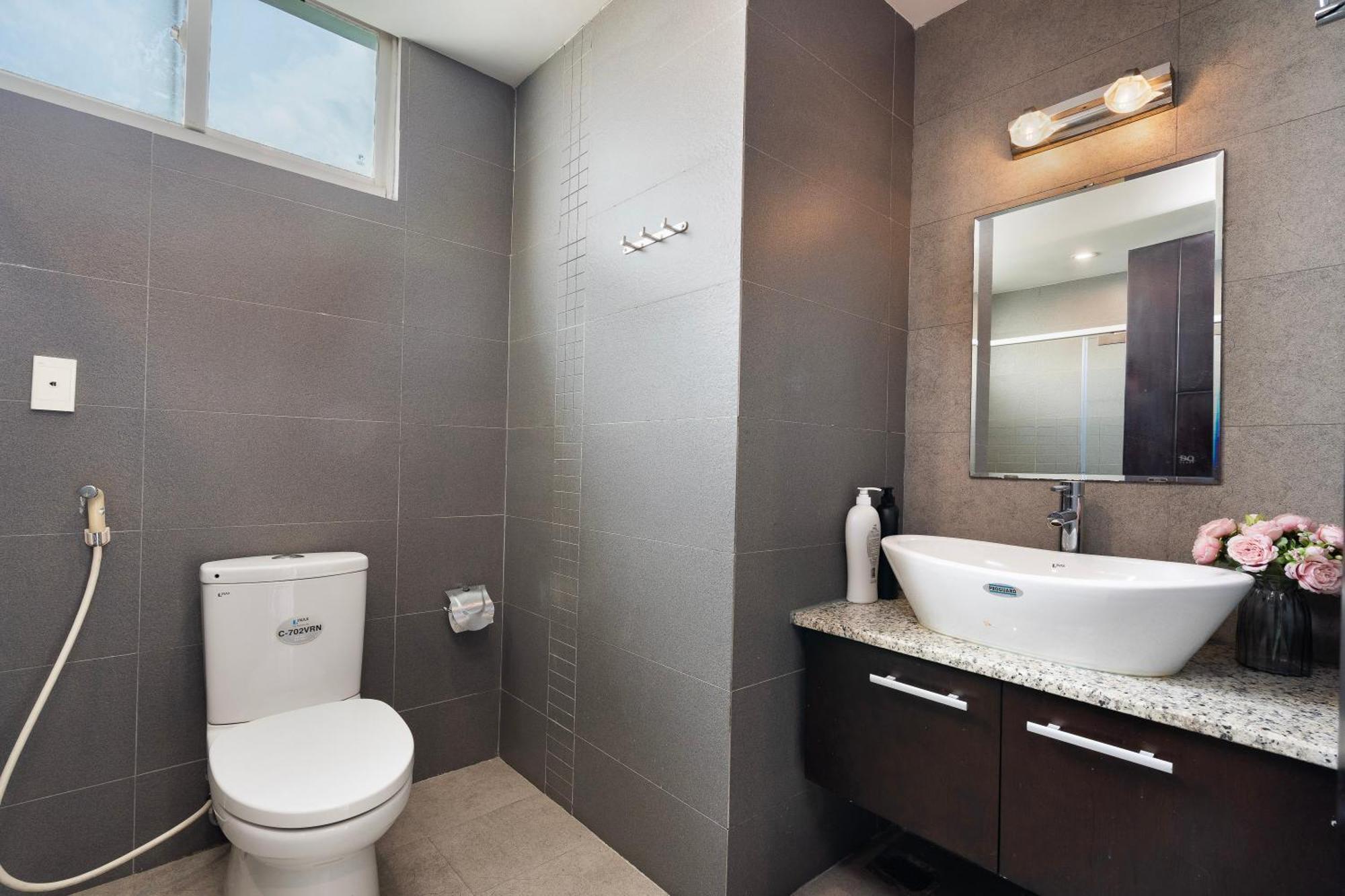 Big Next To Bui Vien , Ben Thanh Market Apartment